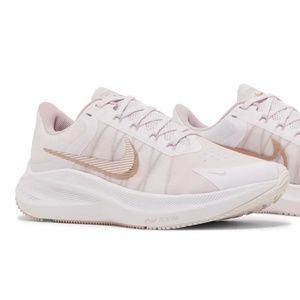 NIKE Womens Zoom Winflo 8 in 'Light Violet Champagne'